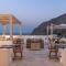 Sandblu Santorini, LXR Hotels & Resorts