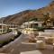 Sandblu Santorini, LXR Hotels & Resorts