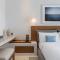Sandblu Santorini, LXR Hotels & Resorts
