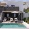 Sandblu Santorini, LXR Hotels & Resorts