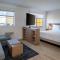 Hyatt Place Fort Myers Estero - Newly Renovated