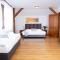 Club Apartments