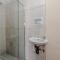 Phindulo Bed and Breakfast - No Loadshedding, Smart TVs & unlimited free fibre wifi