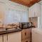 Phindulo Bed and Breakfast - No Loadshedding, Smart TVs & unlimited free fibre wifi