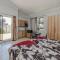 Phindulo Bed and Breakfast - No Loadshedding, Smart TVs & unlimited free fibre wifi