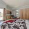 Phindulo Bed and Breakfast - No Loadshedding, Smart TVs & unlimited free fibre wifi