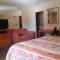 Travelers Lodge