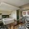 Cloud Hotel & Suites - Nairobi