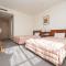 Tendo Central Hotel