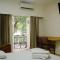 Hotel Hostal (Adults Only)