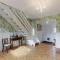 3 Bed in Malvern oc-90775