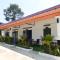 Davids Hostel & Restaurant