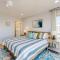 Beach View, Multiple Outdoor Spaces! Milford Haven