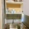 Ensuite Apartment with small Kitchenette, Private Bathroom and Parking