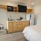 Quest Motel