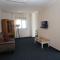 Elegant Villa Punta Sol with hot tube, walk to sea and center