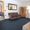 Elegant Villa Punta Sol with hot tube, walk to sea and center