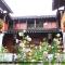 Shaoxing Laotaimen Luxun Native Place Youth Hostel