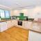 18 Marriotts Way