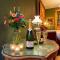 B&B Royal Swans - Adults-Only Boutique Stay in Bruges