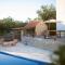 Holiday Home Pearl in Stone