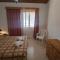 Manors Seaside 2BR House 100m from the Beach & Free Parking