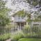 Mirabel Guesthouse