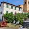 VILLA Castel del Monte - Panoramic Tuscan Villa with Jacuzzi