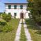 VILLA Castel del Monte - Panoramic Tuscan Villa with Jacuzzi