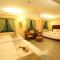Moroccan Holiday Suite