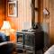 The Tabernacle, Design-led Converted Chapel with Hot Tub, Highland Perthshire
