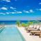 Iguana Surf Boutique Hotel Tamarindo Rooftop Pool & Beachfront Suites