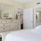 Emerald Beach 2325