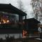 Ådalsvollen Retreat -Go Wild for a While, Private Nature Getaway