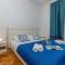 Exclusive Pool Escape Near Sea - Happy Rentals