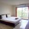 Pearl Place Hotel