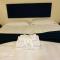 Bed & Bed Peterson