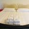 Bed & Bed Peterson