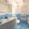 Villa Emmeline fronte mare 5 camere 6 bagni infinity pool WiFi per 12 persone