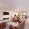 The Woodland Collection, 10 mins from beaches