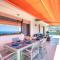 Valencia Penthouse with spectacular beachfront terraces WiFi, Air Conditioning, close to beaches