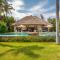 Villa Agus Mas - Serene & calm beachfront villa!
