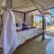 Villa Agus Mas - Serene & calm beachfront villa!