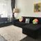 Ferienwohnung Schöne Wohnung 2d-Gebäude mit Mini-garten