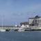 Residence Le Beach - maeva Home - 滨海图维列