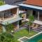 Villa Bumi - Zen Spacious 4BR near Seminyak, Bali