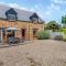 3 Bed in Bridport oc-dc049