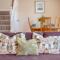 3 Bed in Bridport oc-dc049