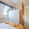 3 Bed in Bridport oc-dc049
