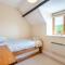 3 Bed in Bridport oc-dc049
